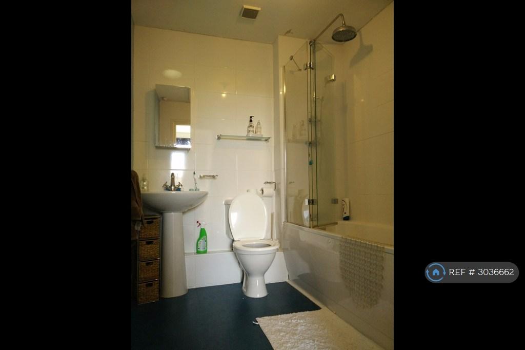 Apartment in Bristol - View 5