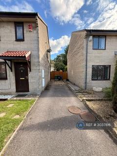 3 bedroom semi-detached house to rent, Briarside Road, Bristol, BS10