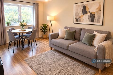 undefined, Nickelby House, London, W5