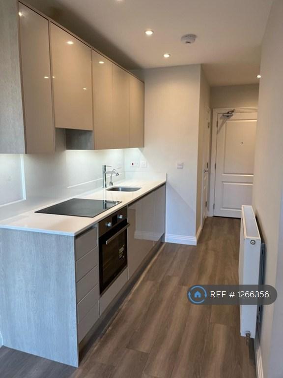 Apartment in London - View 3