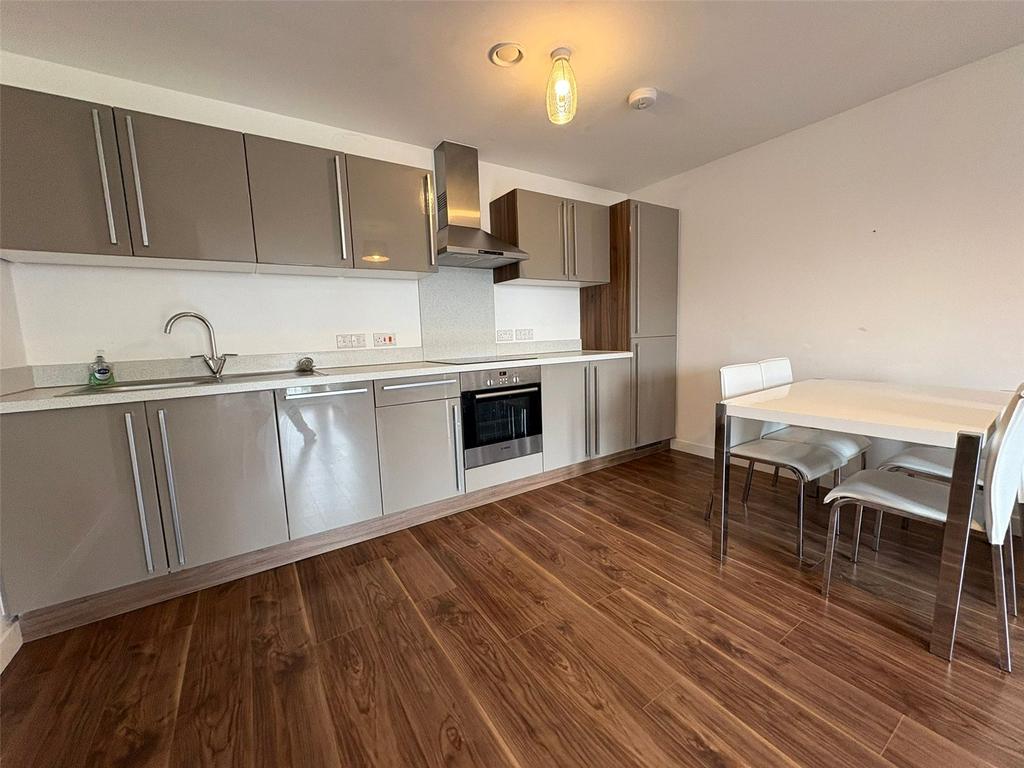Apartment in Greater Manchester - View 3