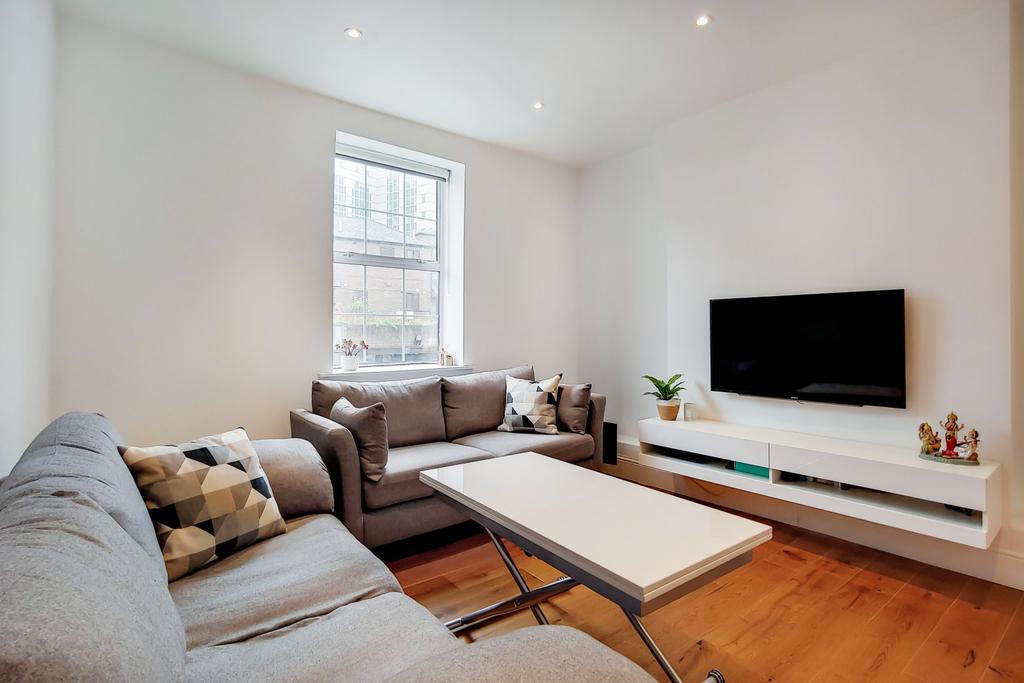 Apartment in London - View 4