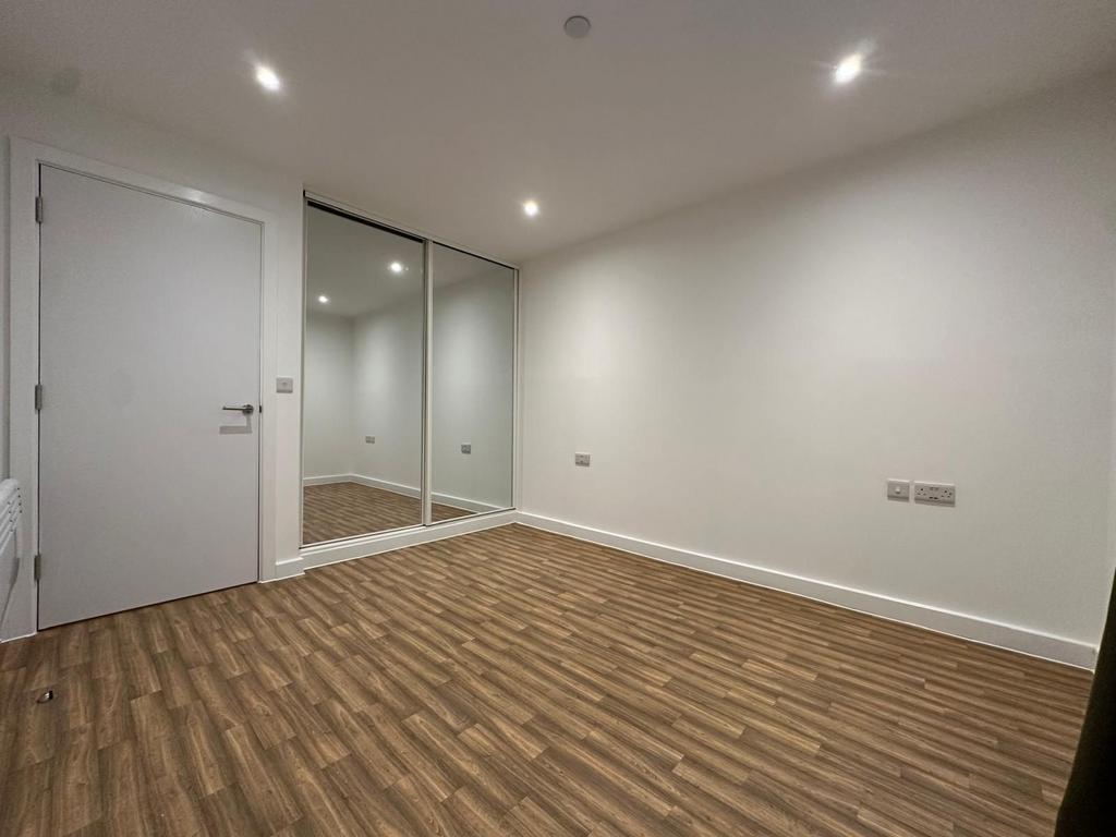 Apartment in Leicester - View 4