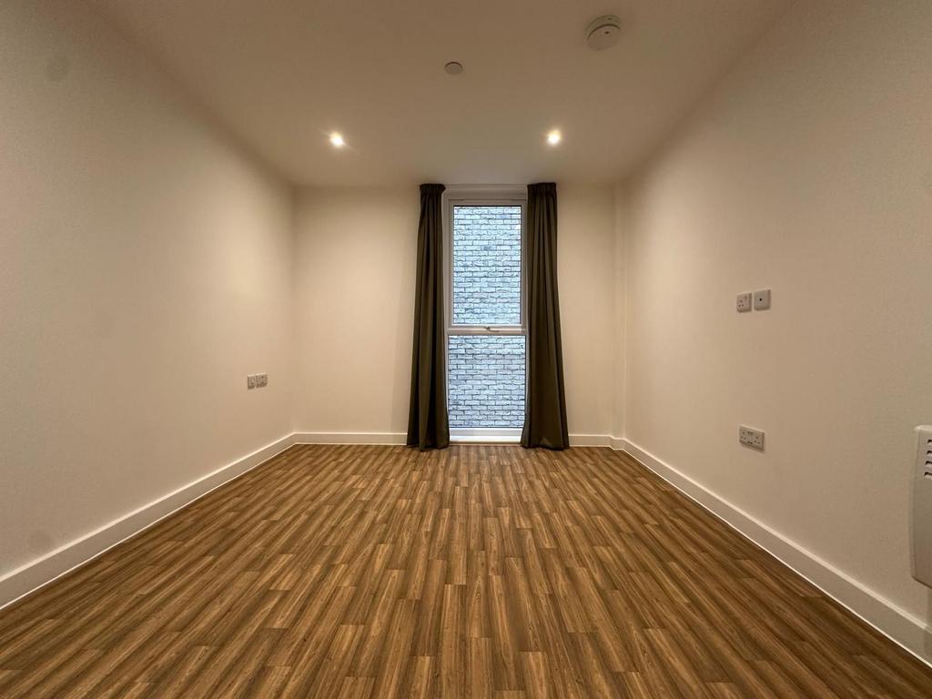 Apartment in Leicester - View 5
