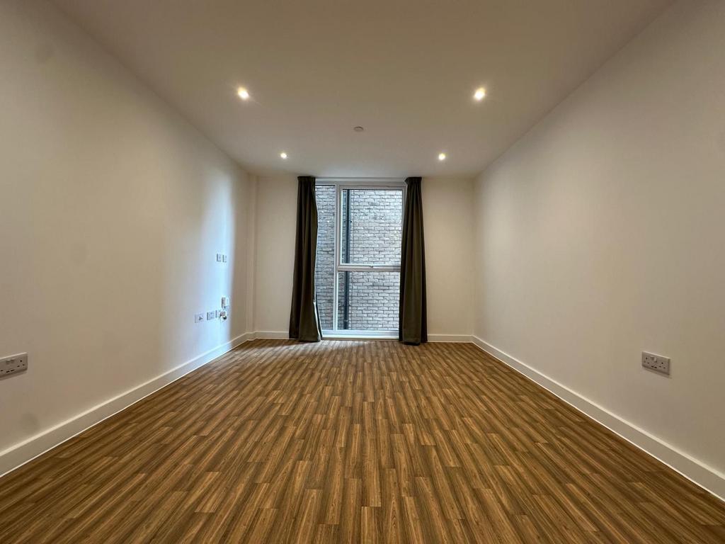 Apartment in Leicester - More