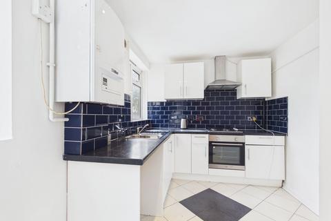 3 bedroom flat for sale, Stamford Road, Markfield House Stamford Road, N15