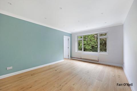 2 bedroom maisonette for sale, The Cedars, Buckhurst Hill, IG9