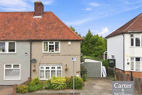 2 bedroom end of terrace house for sale, Green Lane, Essex
