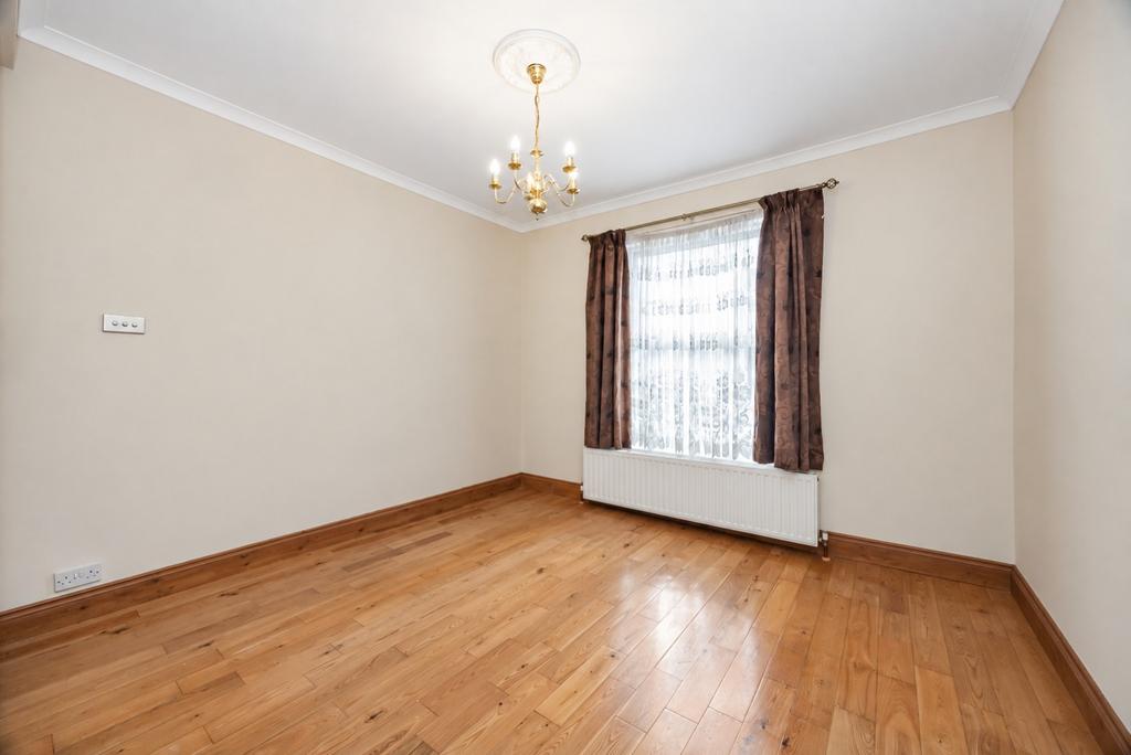 House in Ilford - View 5