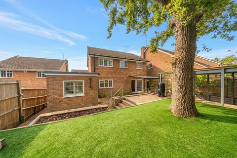 4 bedroom detached house for sale, Beech Hill, Haywards Heath, RH16