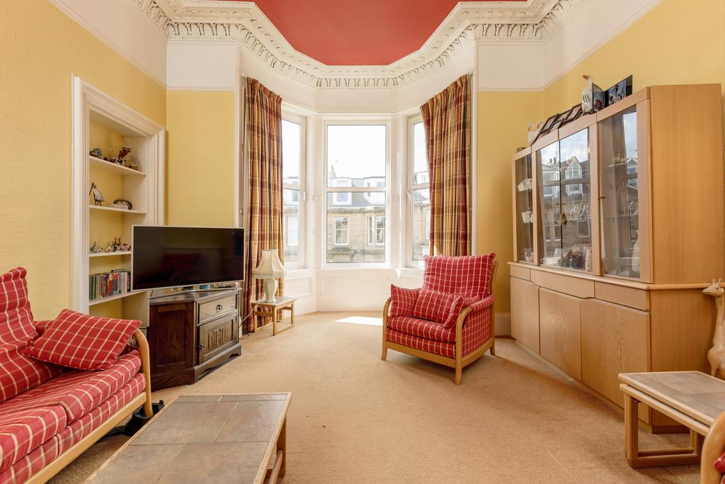 Apartment in Edinburgh - View 4