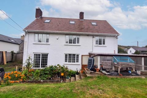 4 bedroom detached house for sale, Penddol, Llanrhystud