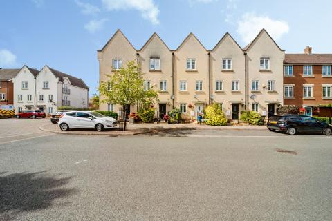 3 bedroom townhouse for sale, St. Helena Avenue, Newton Leys, Bletchley, Milton Keynes, MK3