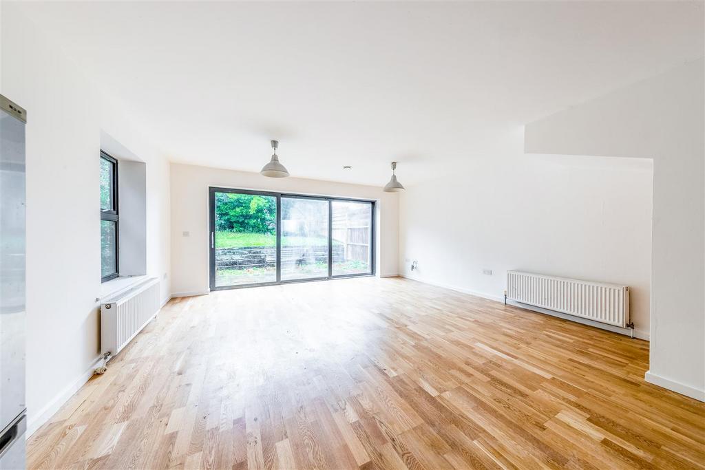 House in Brighton - View 4
