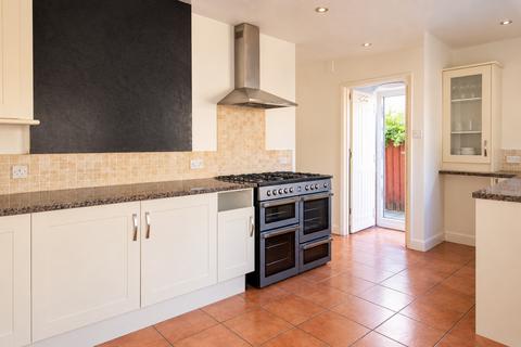 2 bedroom semi-detached house to rent, Highgate, Kings Lynn