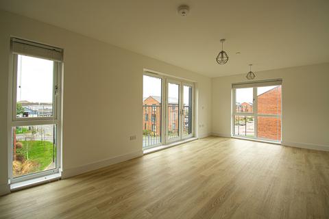 2 bedroom apartment to rent, Hobbs Way, Gloucester, GL2