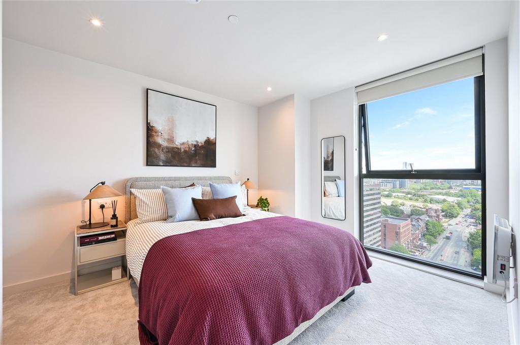 Apartment in Manchester - View 5