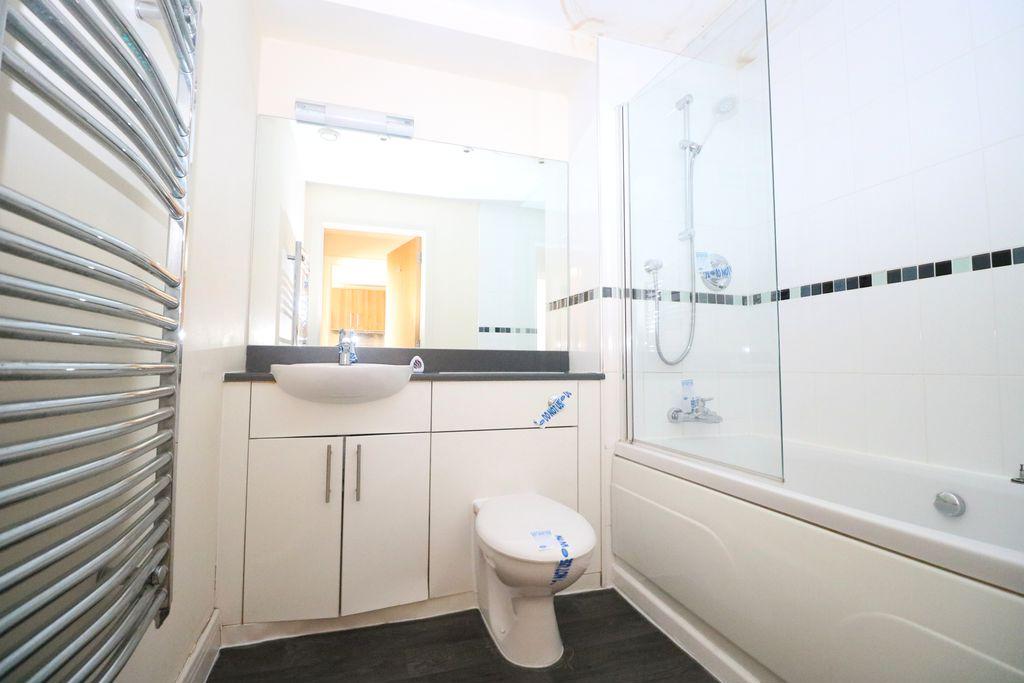 Apartment in Birmingham - More