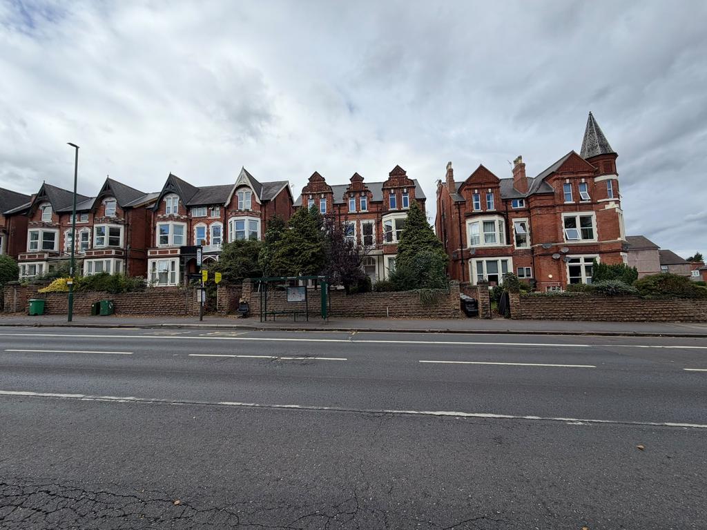 Apartment in Nottingham - View 2