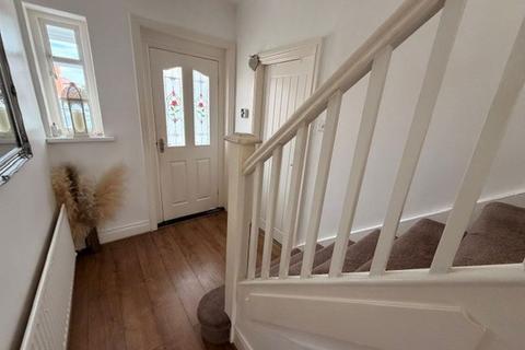 3 bedroom semi-detached house for sale, Tynedale Avenue, Wallsend NE28