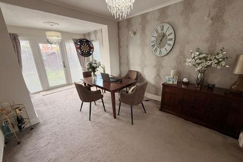 3 bedroom semi-detached house for sale, Tynedale Avenue, Wallsend NE28