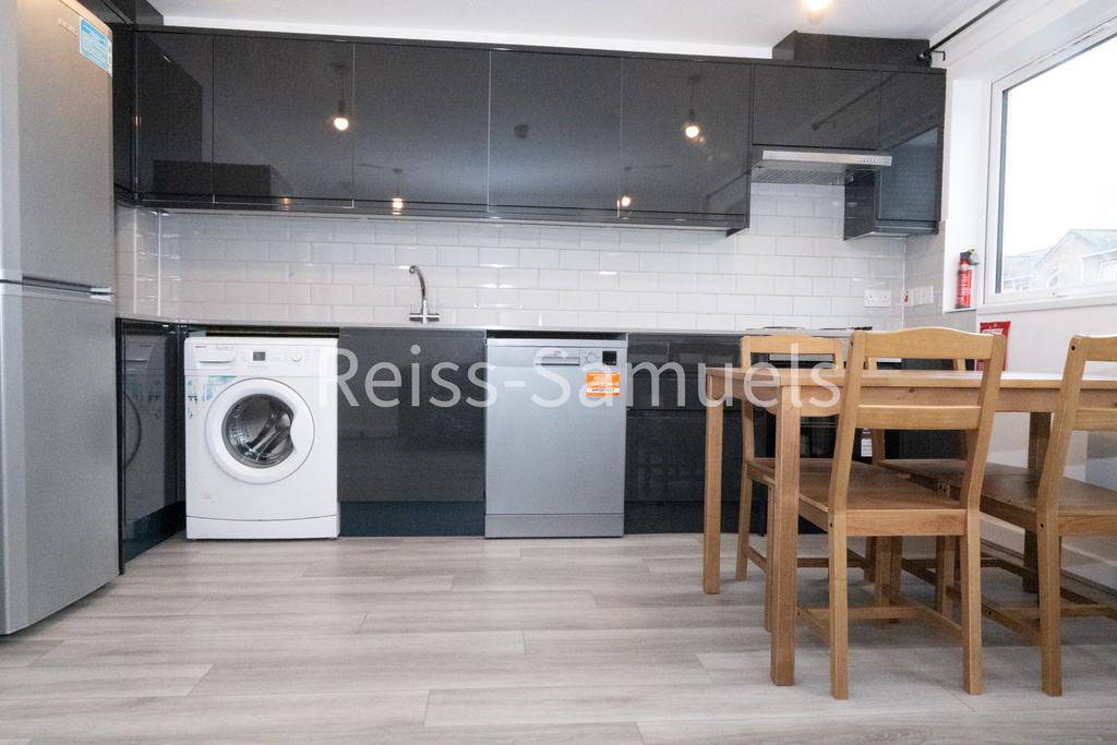 House in London, Cyclops Wharf, Isle of Dogs - View 5