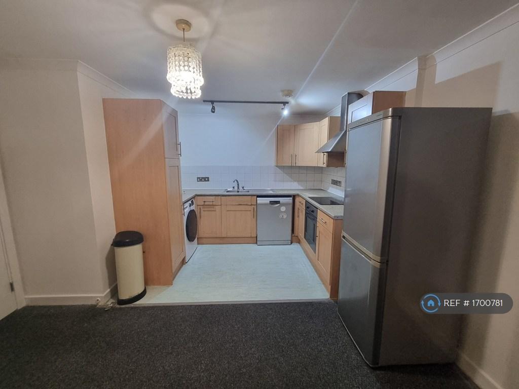 Apartment in Wembley - View 4