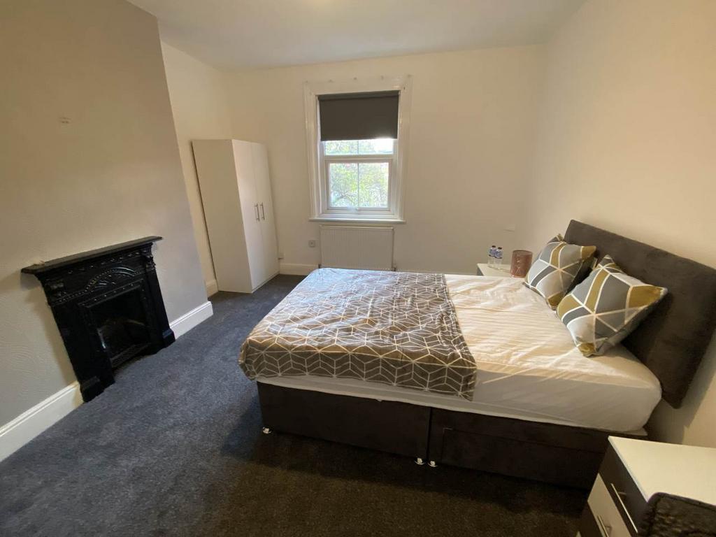 House in Leeds, Burley - View 3