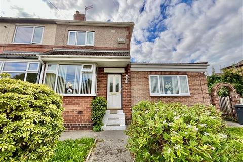 2 bedroom semi-detached house for sale, Woodthorpe Road, Sheffield, S13 8DT