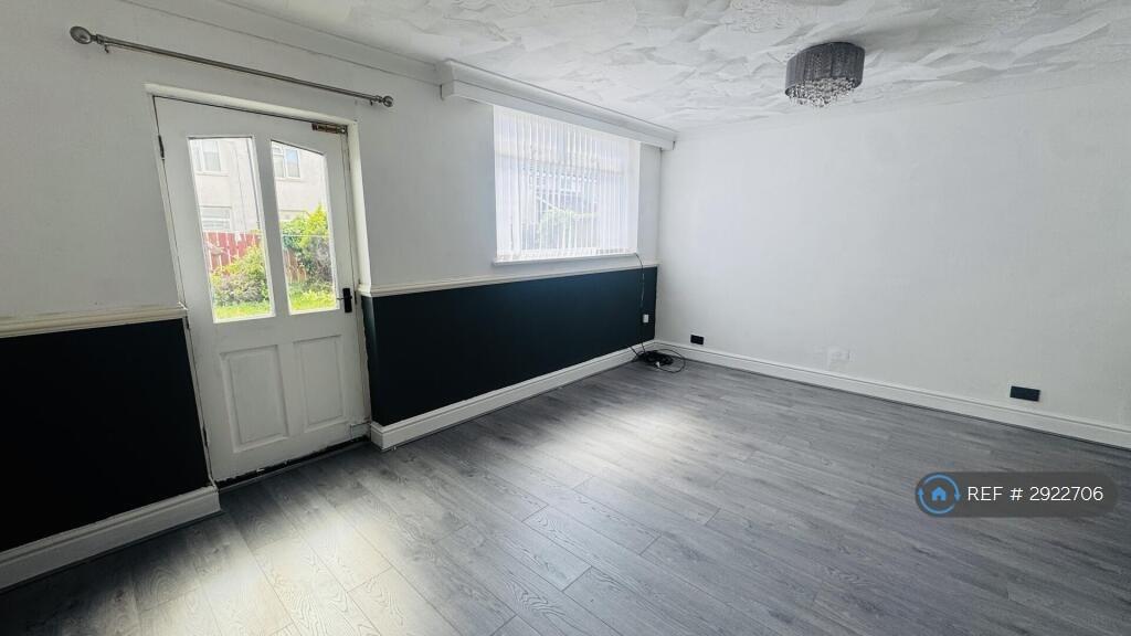 House in Knowsley - View 4