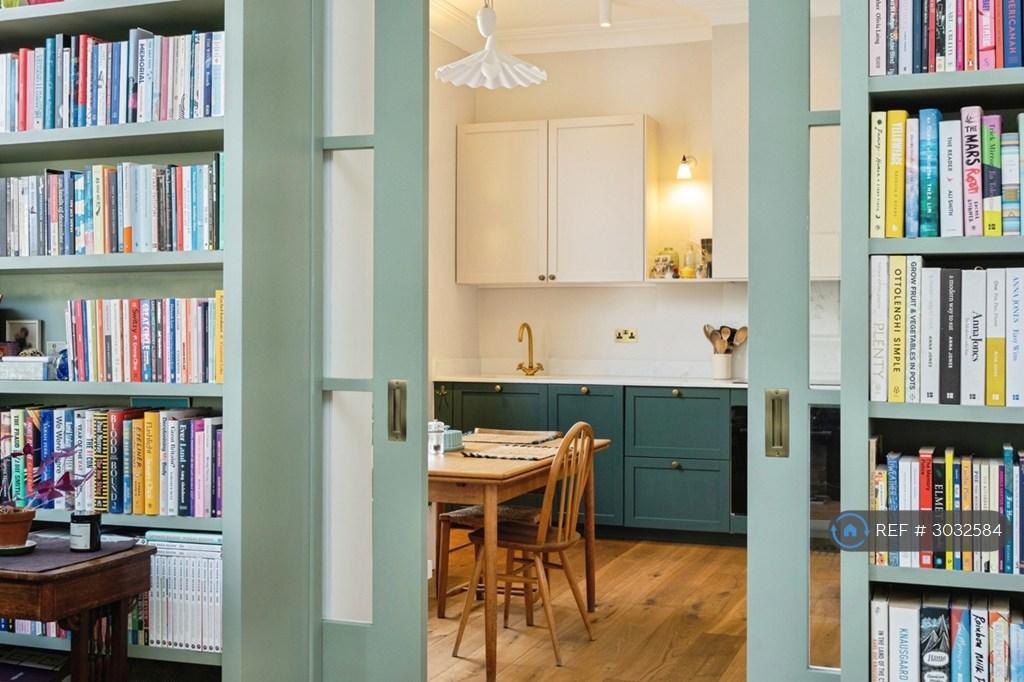 Apartment in London - View 5