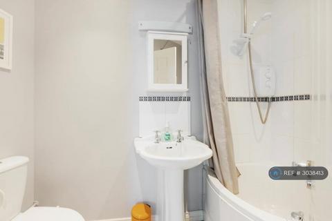 2 bedroom flat to rent, Lawrence Hill, Bristol, BS5