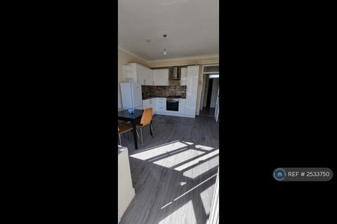 2 bed flat/apartment for rent in Kilburn Vale, London, NW6