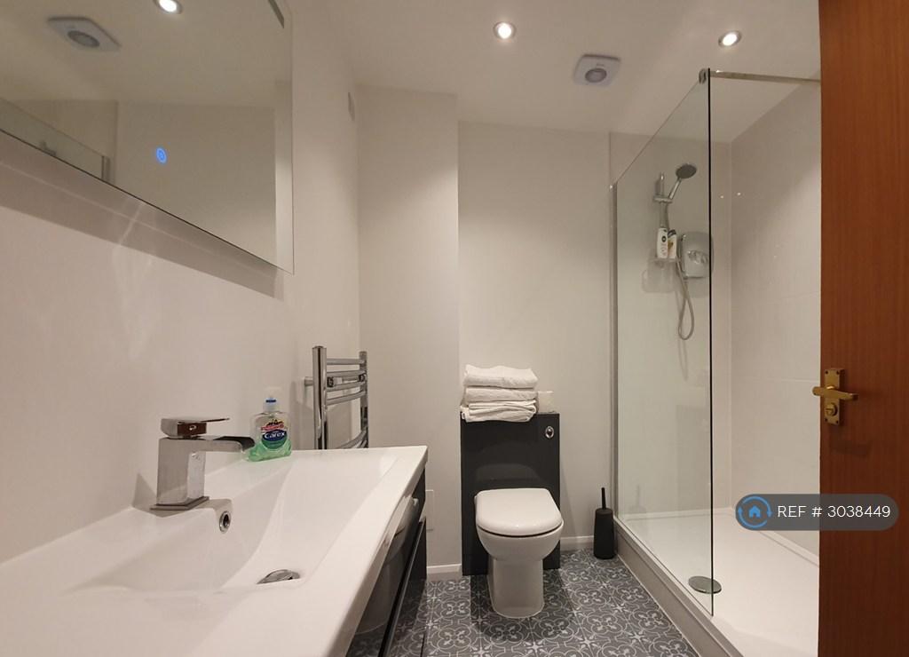Apartment in London - View 4