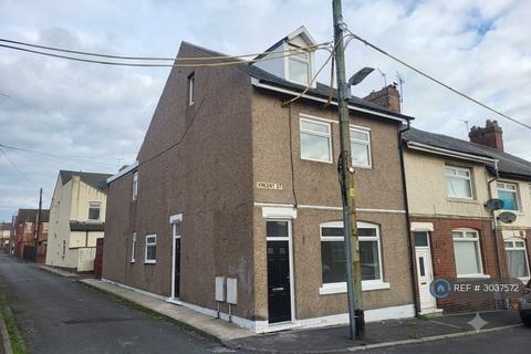 2 bedroom flat to rent, Vincent Street, Peterlee, SR8