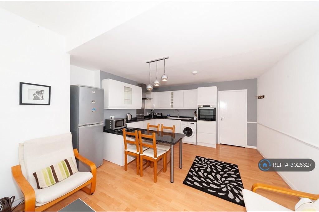 Apartment in London - View 2