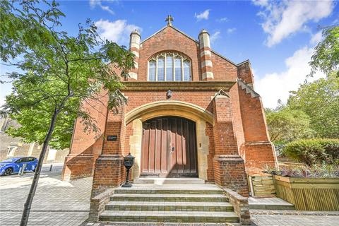 2 bedroom maisonette for sale, Village Square, London, SE18