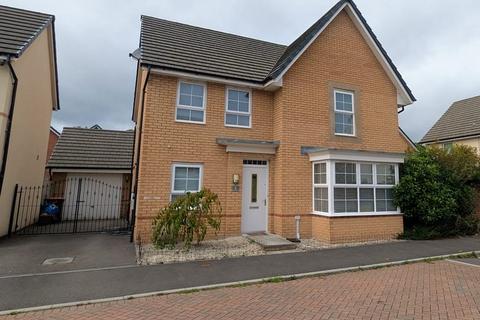 4 bedroom detached house for sale, Hedgehog Road, Rogerstone, NP10