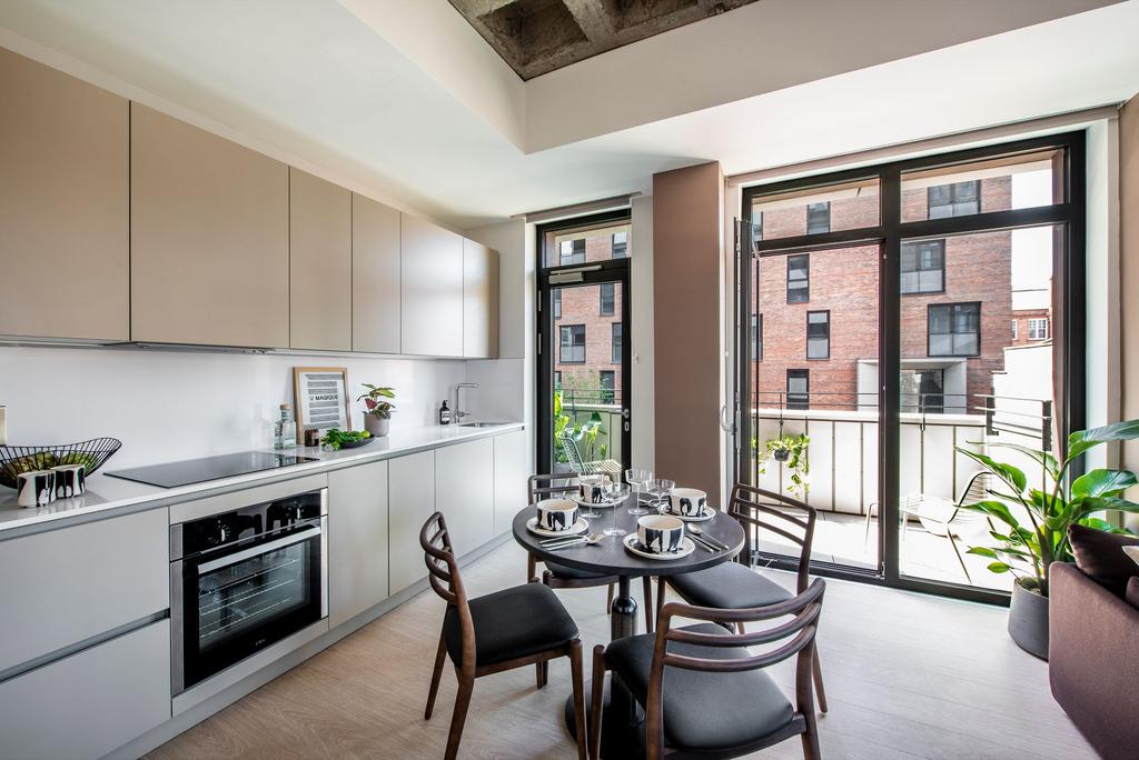 Apartment in Manchester, Piccadilly, City Centre - View 2