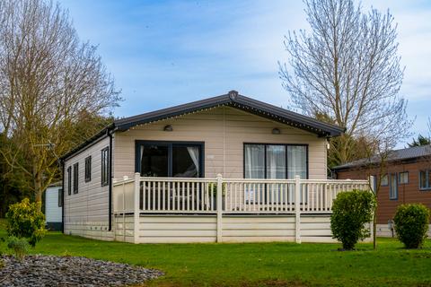 2 bedroom lodge for sale, York YO42