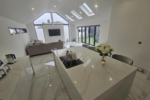 3 bedroom semi-detached bungalow for sale, Greenfield Road, Rhwbina, Cardiff