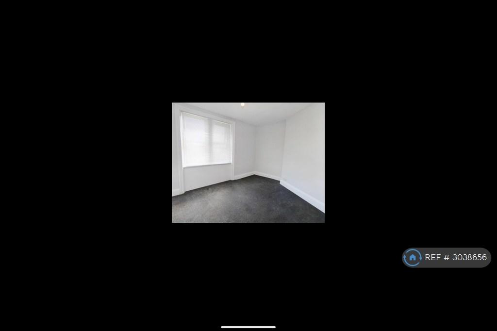 House in Newcastle upon Tyne, Tyne and Wear - View 4