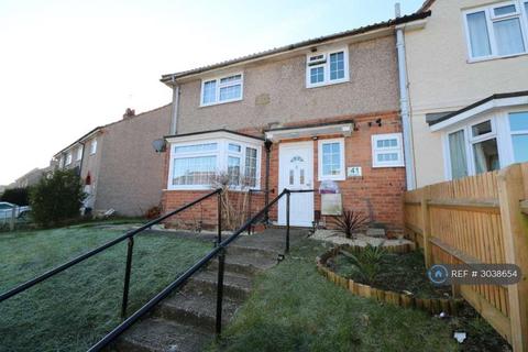 undefined, Lyndhurst Road, Tilehurst, Reading, RG30