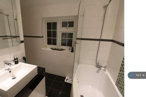 undefined, Lyndhurst Road, Tilehurst, Reading, RG30
