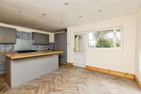 3 bedroom terraced house for sale, Causeway Street, Kidwelly, Carmarthenshire, SA17