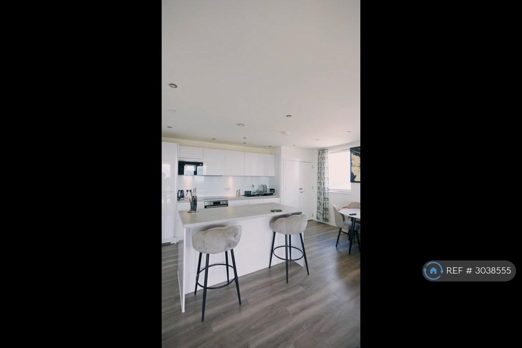 Apartment in London - View 2
