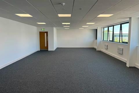 Property to rent, 41 College Rd Aylesbury HP22 5EW