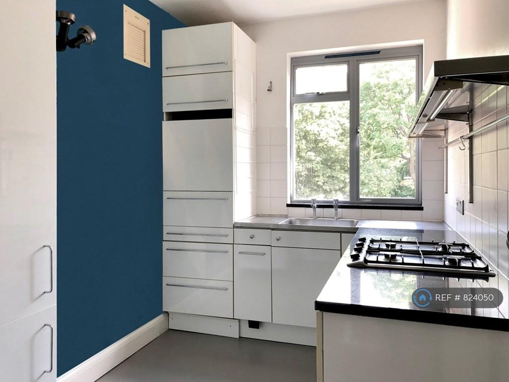 Apartment in London - View 5