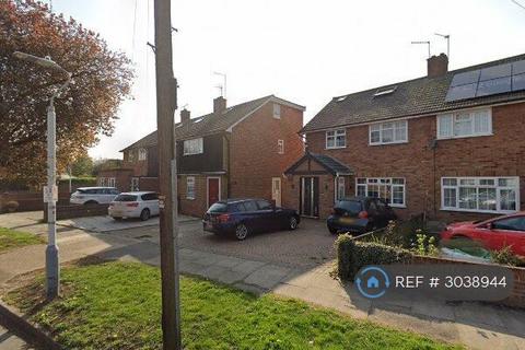3 bedroom end of terrace house to rent, Keats Way, West Drayton, UB7