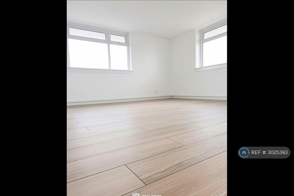 Apartment in Edinburgh - View 2